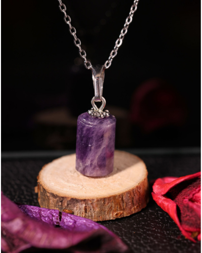 Solitaire pendant